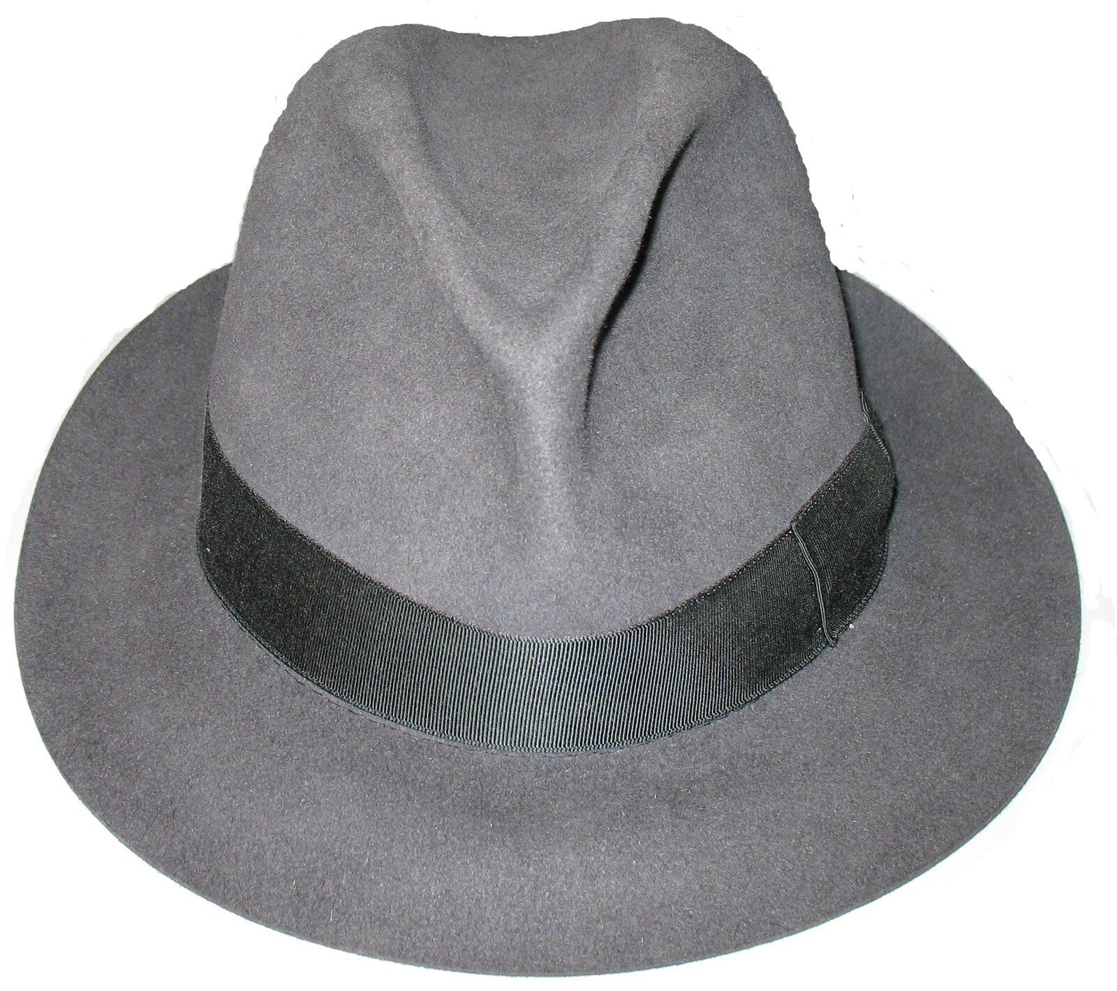 The MJ Style: Fedora, Glove and Military Jacket Decoded — imagem do artigo